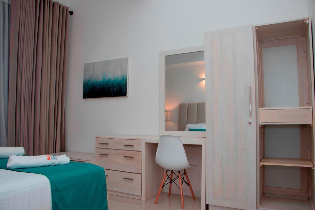 Hasara Oceanfront Apartment Galle Exterior foto