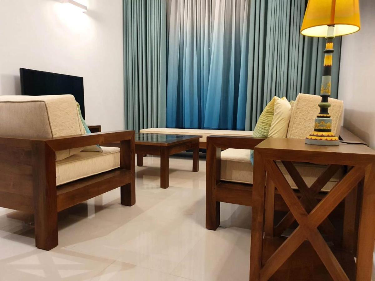 Hasara Oceanfront Apartment Galle Exterior foto