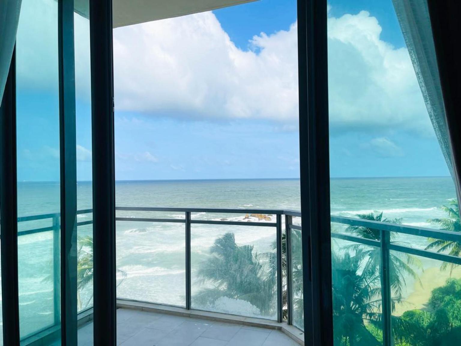Hasara Oceanfront Apartment Galle Exterior foto